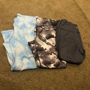 Bundle of 3 cropped workout pants